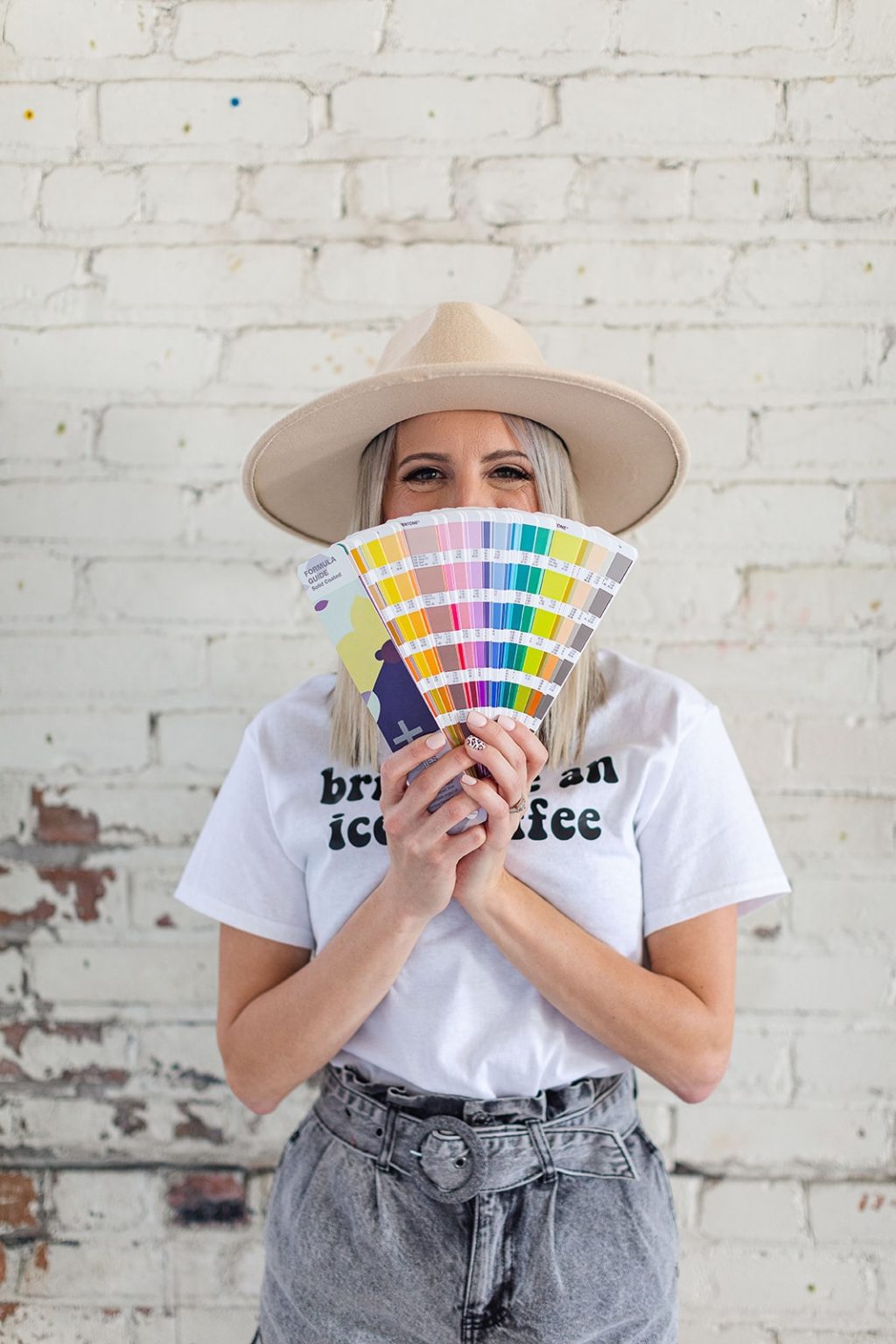 7 Branding Trends To Watch For In 2022 [Plus Examples]